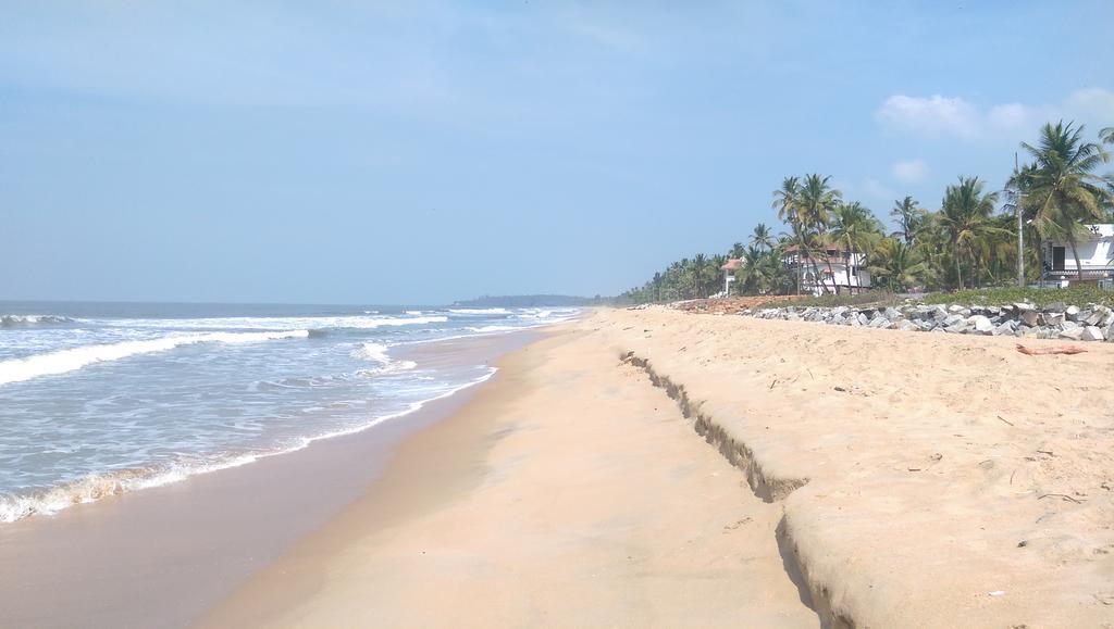 Sun N Tan Beach Home Stay Kannur Exteriör bild