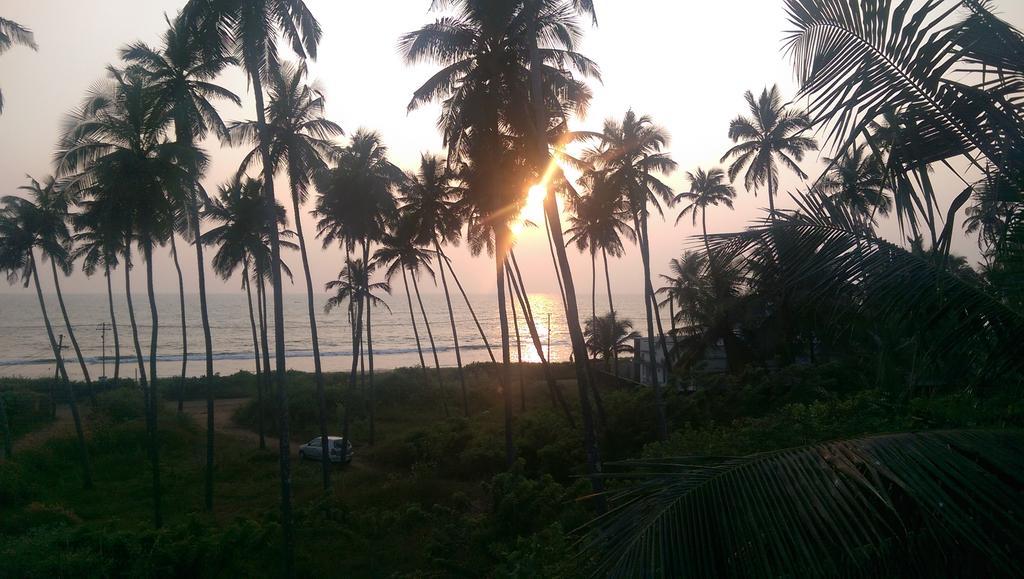 Sun N Tan Beach Home Stay Kannur Exteriör bild